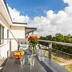 Prora - Penthouse Ferienwohnung mit privater Dachterrasse und Meerblick - MeerGlück Penthouse Apartment *